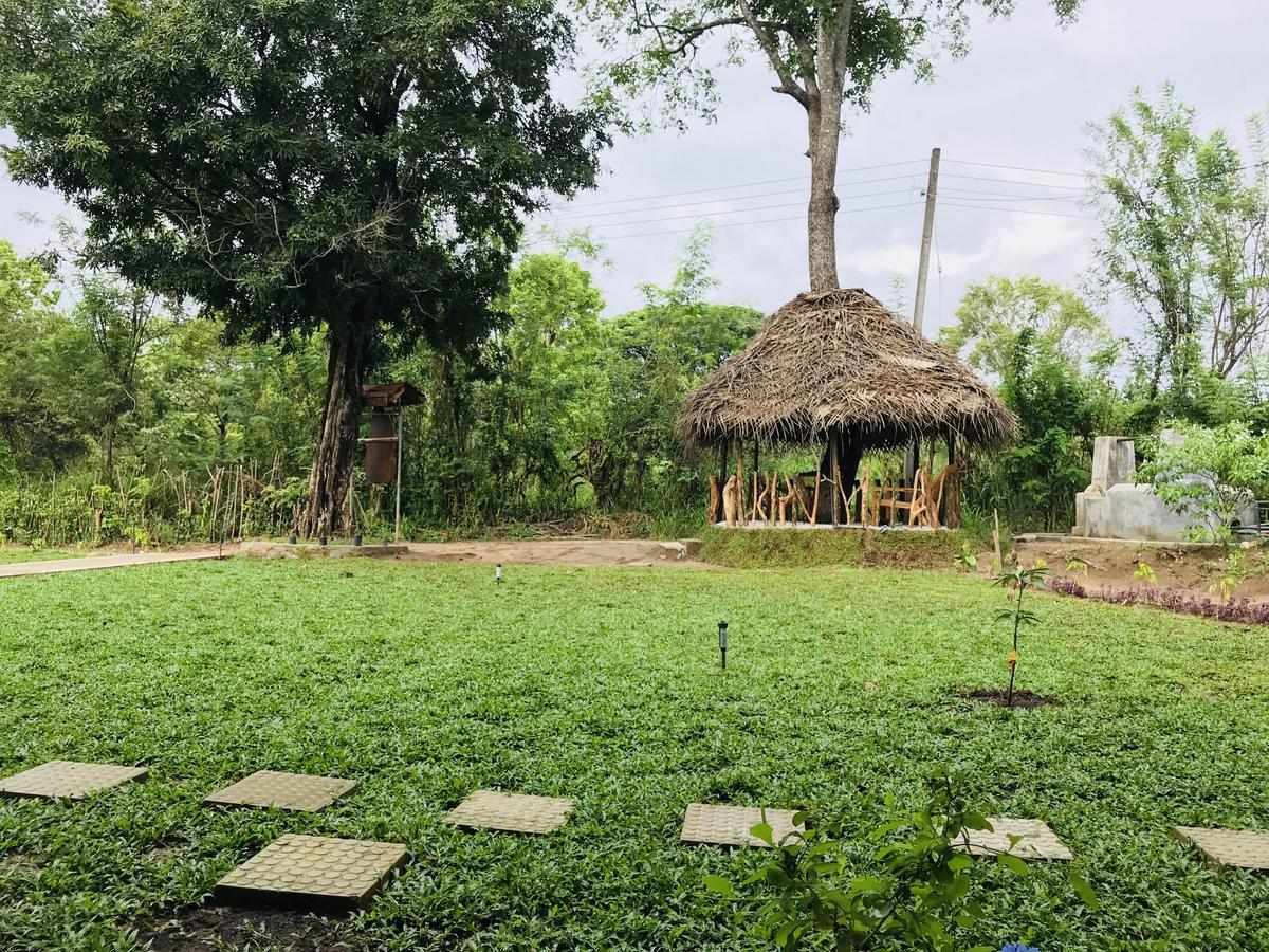 Sigiriya Rock Hide Hotel Kültér fotó